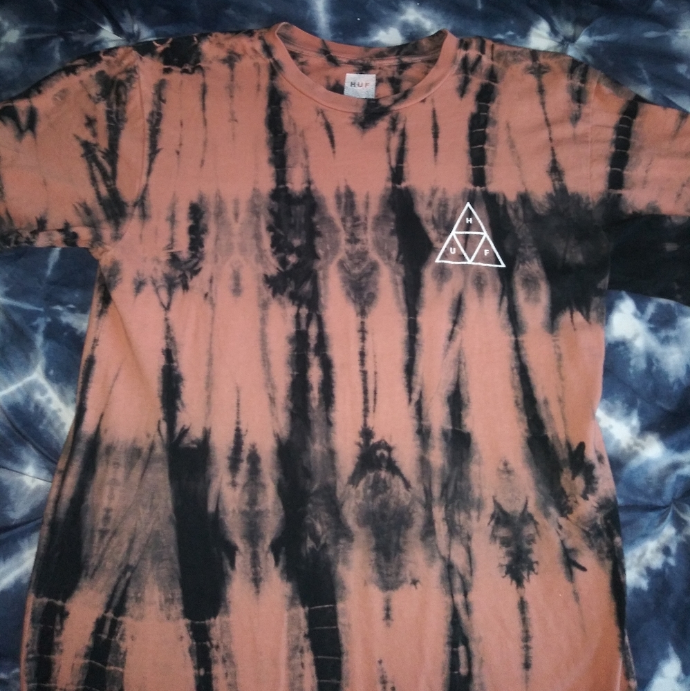 HUF shirt